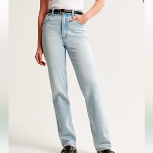 Ultra High Rise 90s Straight Jean